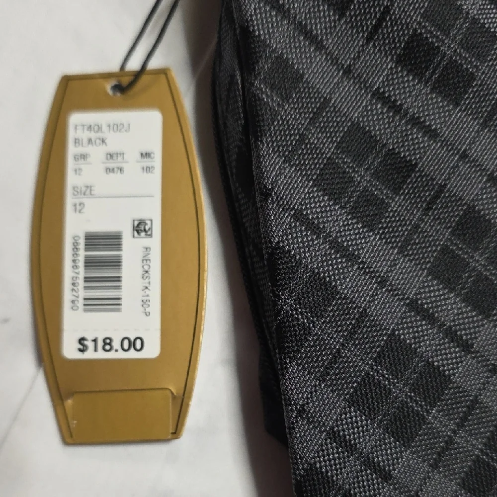 Class Club Black and Gray Checkered Tie